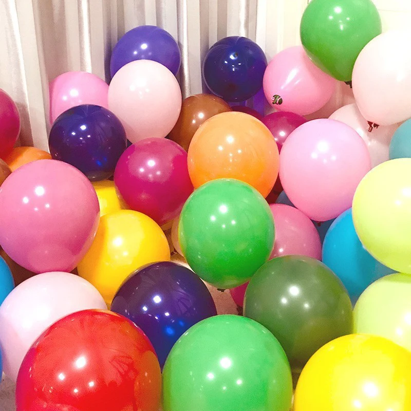 XII inch lateex balloons