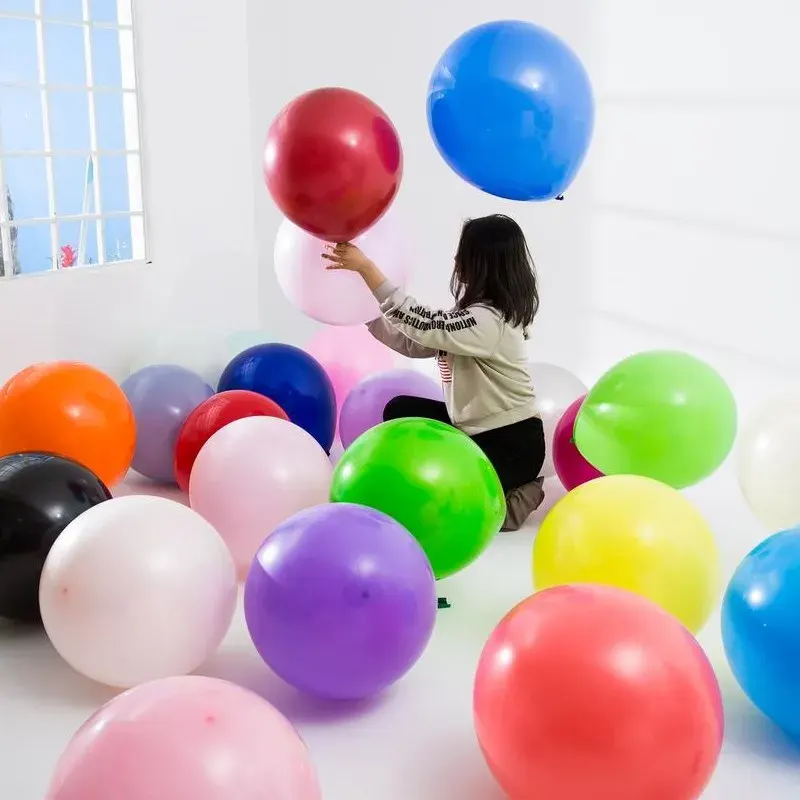 XVIII inch matte balloons