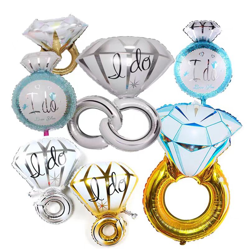 Proelium anulum ffoyle tollit